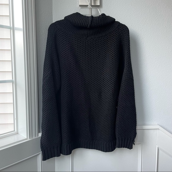 Bebe | Chunky Knit Sweater - Picture 5 of 5